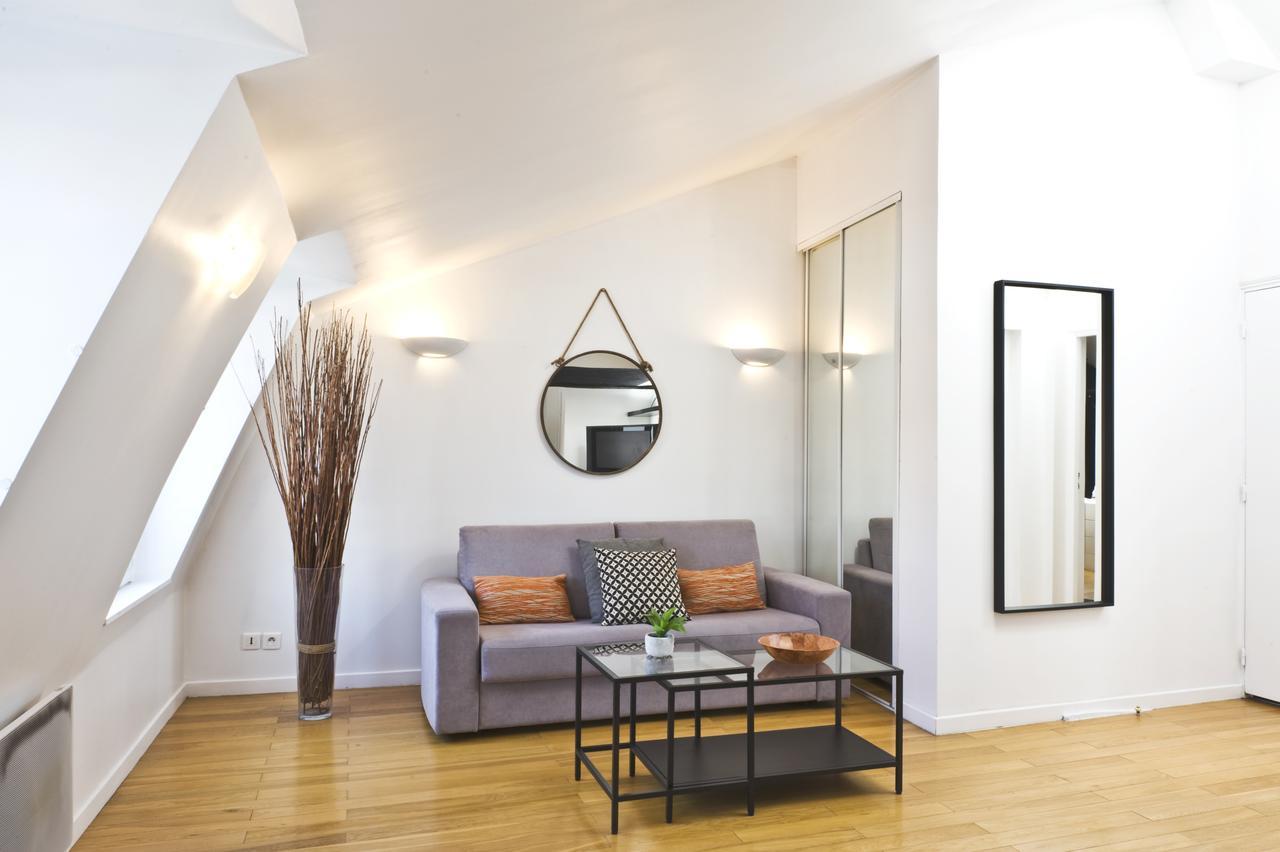 Pick A Flat'S Apartments In Batignolles - Rue Biot Париж Экстерьер фото